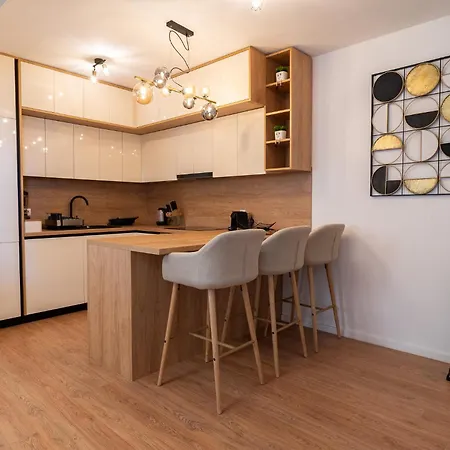 Διαμέρισμα S5 By Belmont Realty Ζαντάρ