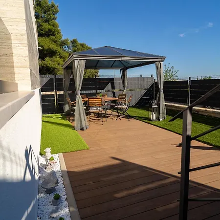 S5 By Belmont Realty Ζαντάρ