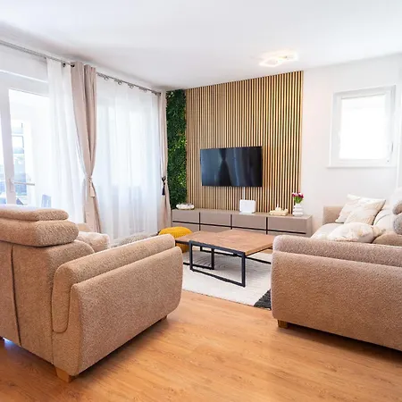 S5 By Belmont Realty شقة *
