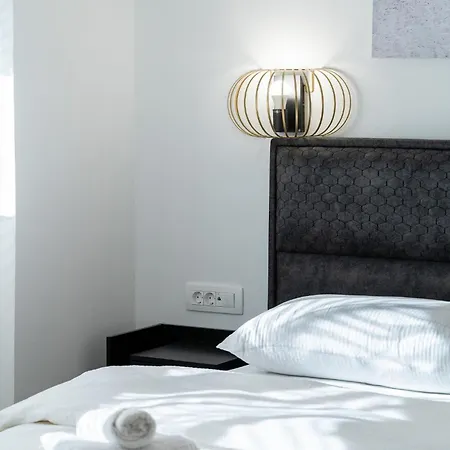 S5 By Belmont Realty شقة زادار