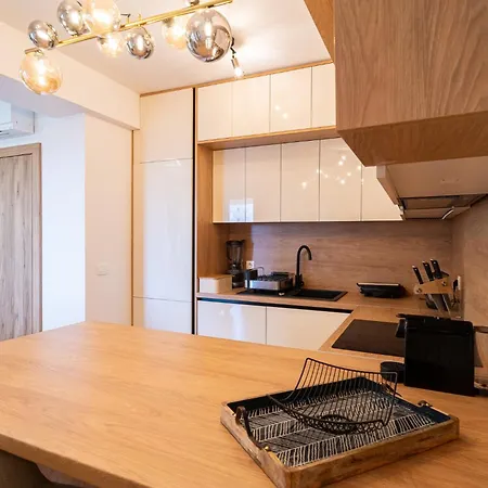 S5 By Belmont Realty Apartament *